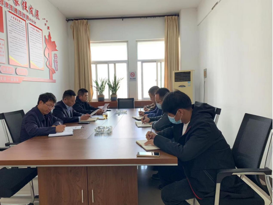 11.3市產(chǎn)控水利投資有限公司召開干部任前集體廉政談話會(huì)(1)813.png